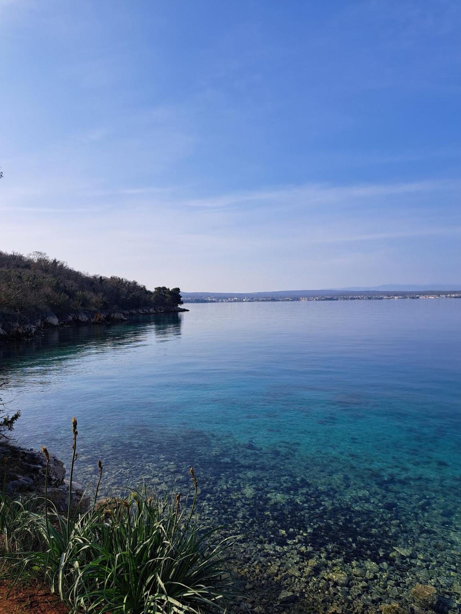 Apartmani Totic Malinska Buitenkant foto