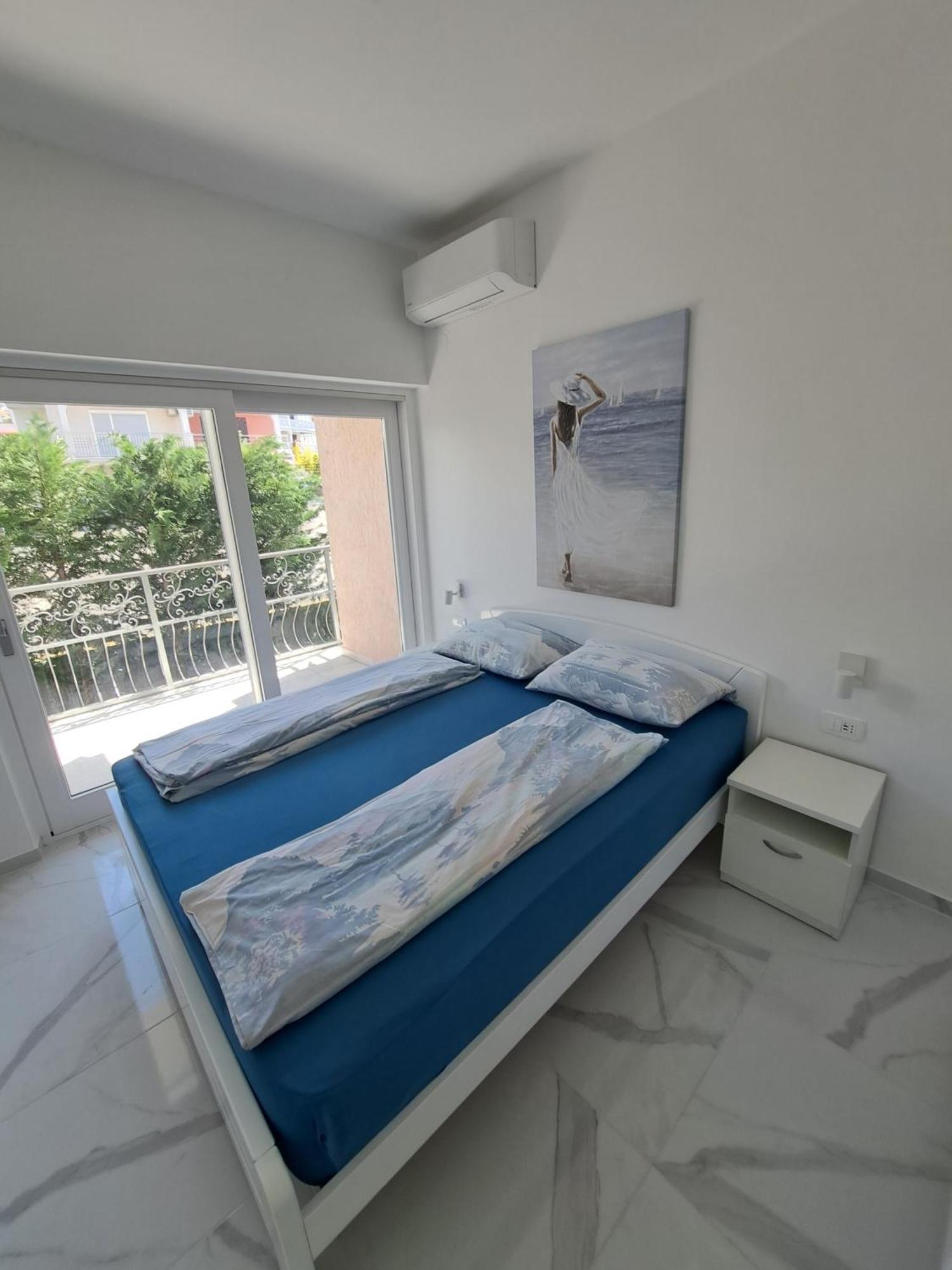 Apartmani Totic Malinska Buitenkant foto